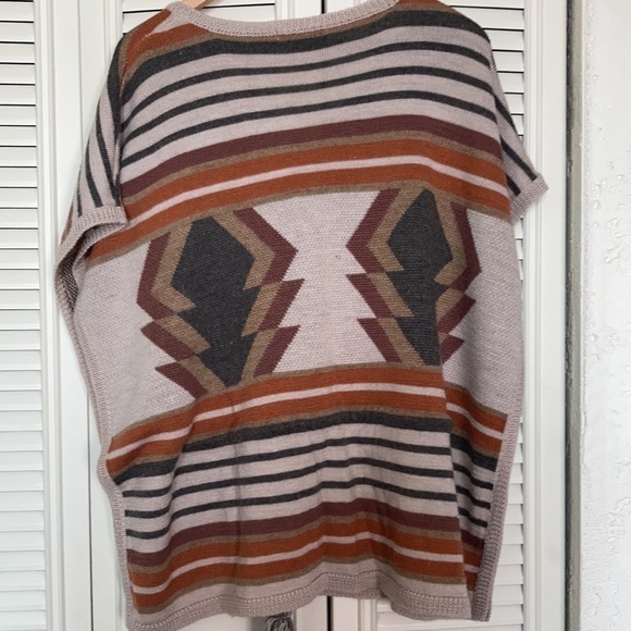 design History Aztec vest . M/L - Picture 5 of 7